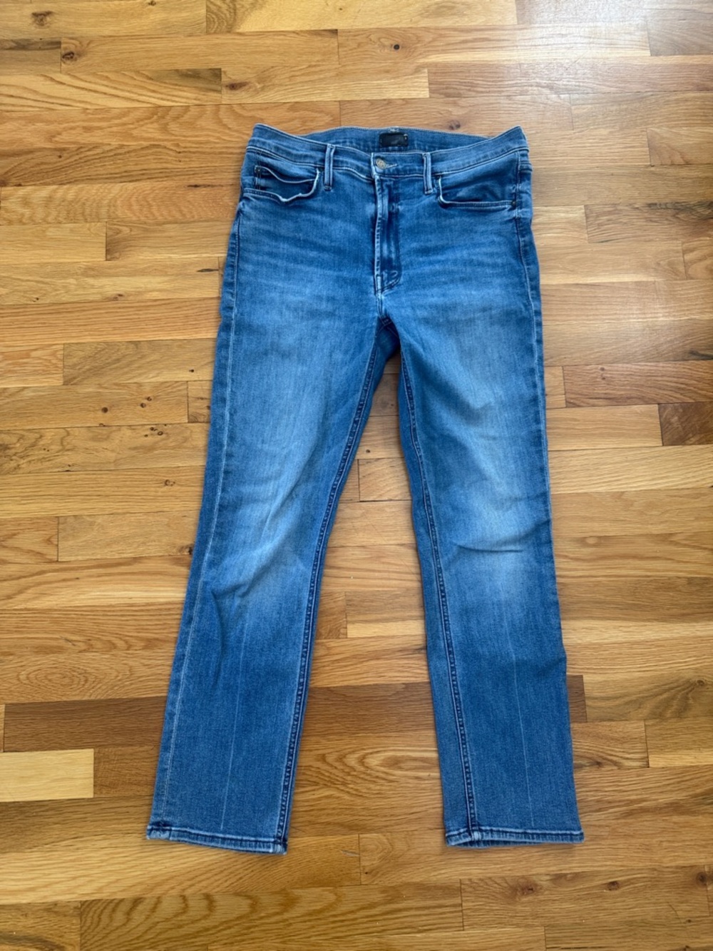 Mother Women’s Mid-rise Dazzler Ankle Jeans